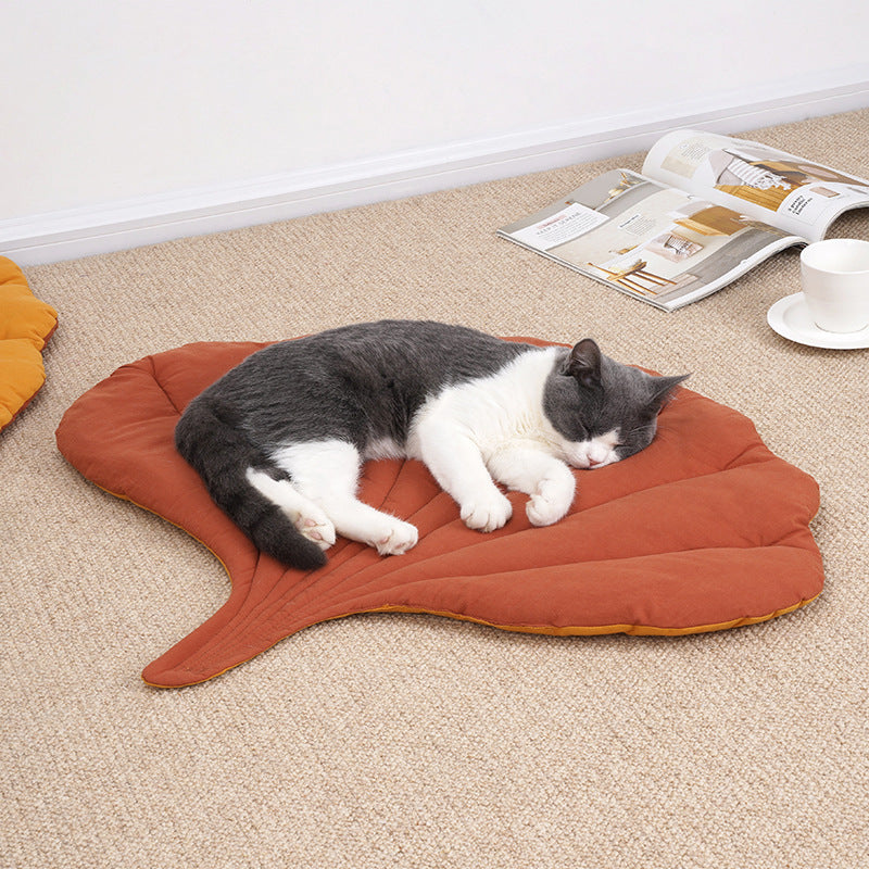 NNEDSZ 1 Pcs Yellow Leaf-Shaped Pet Sleeping Mat - Durable Dog Floor Pad & Cat Bed for Sleeping and Playtime